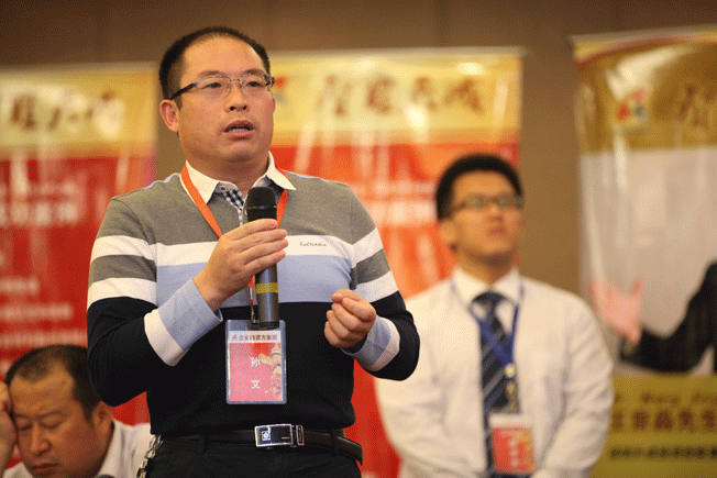 <a href='http://www.www.hmjf168.com' class='keys' title='點(diǎn)擊查看關(guān)于氧化鎂的相關(guān)信息' target='_blank'>氧化鎂</a>
